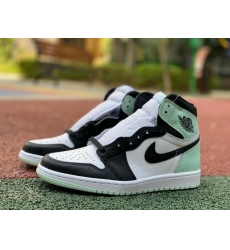 AIR JORDAN 1 RETRO HIGH OG NRG 861428 100