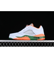 AIR JORDAN 5 RETRO LOW GS HURRICANES FOOTBALL GREY BRILLIANT ORANGE PINE GREEN FQ1293 018